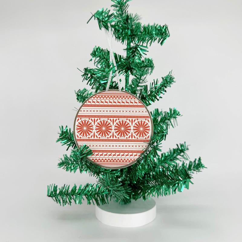 Round Christmas tree hanging sign with patterns